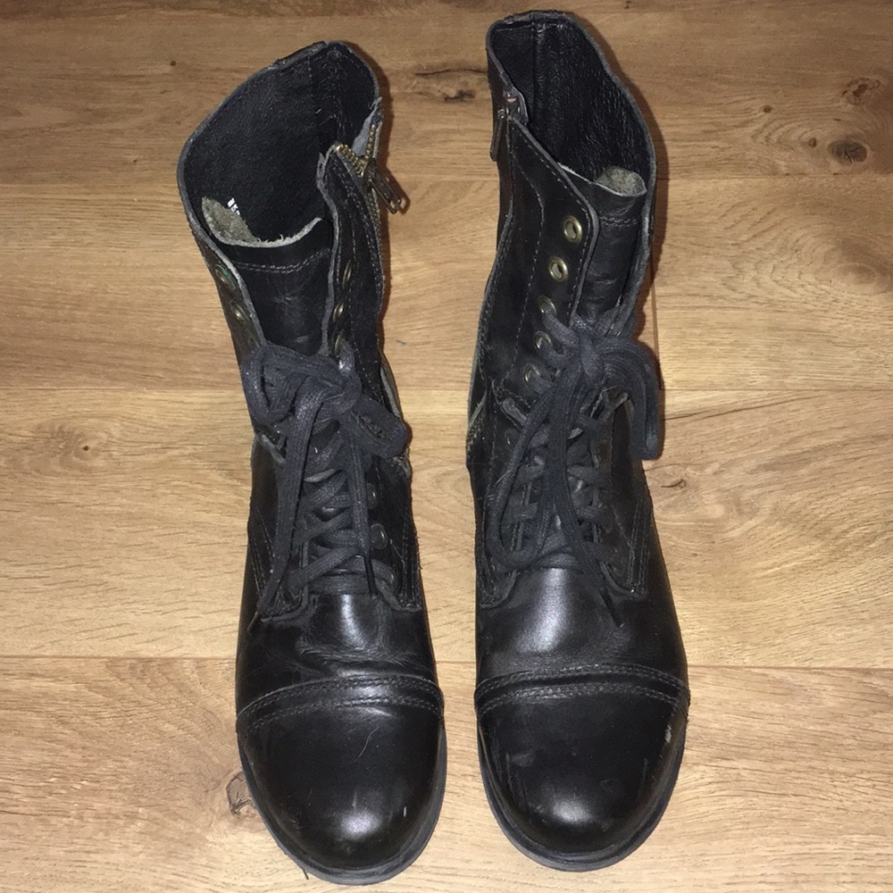 Steve Madden boots